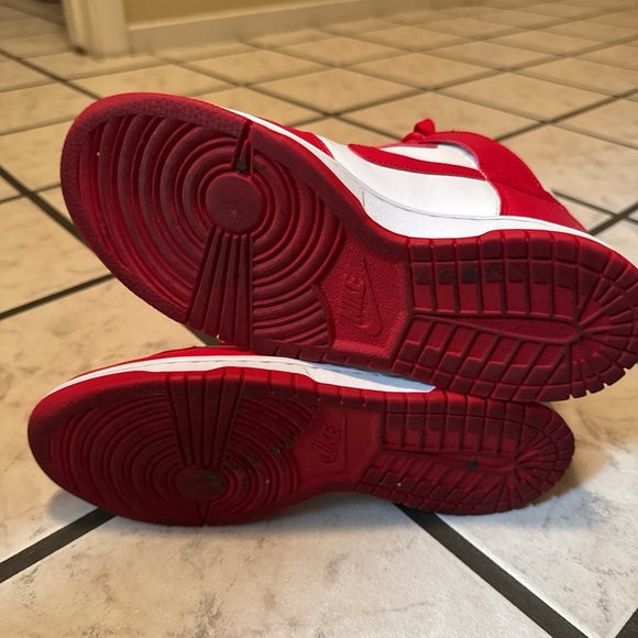 Nike Dunks - Picture 5 of 5